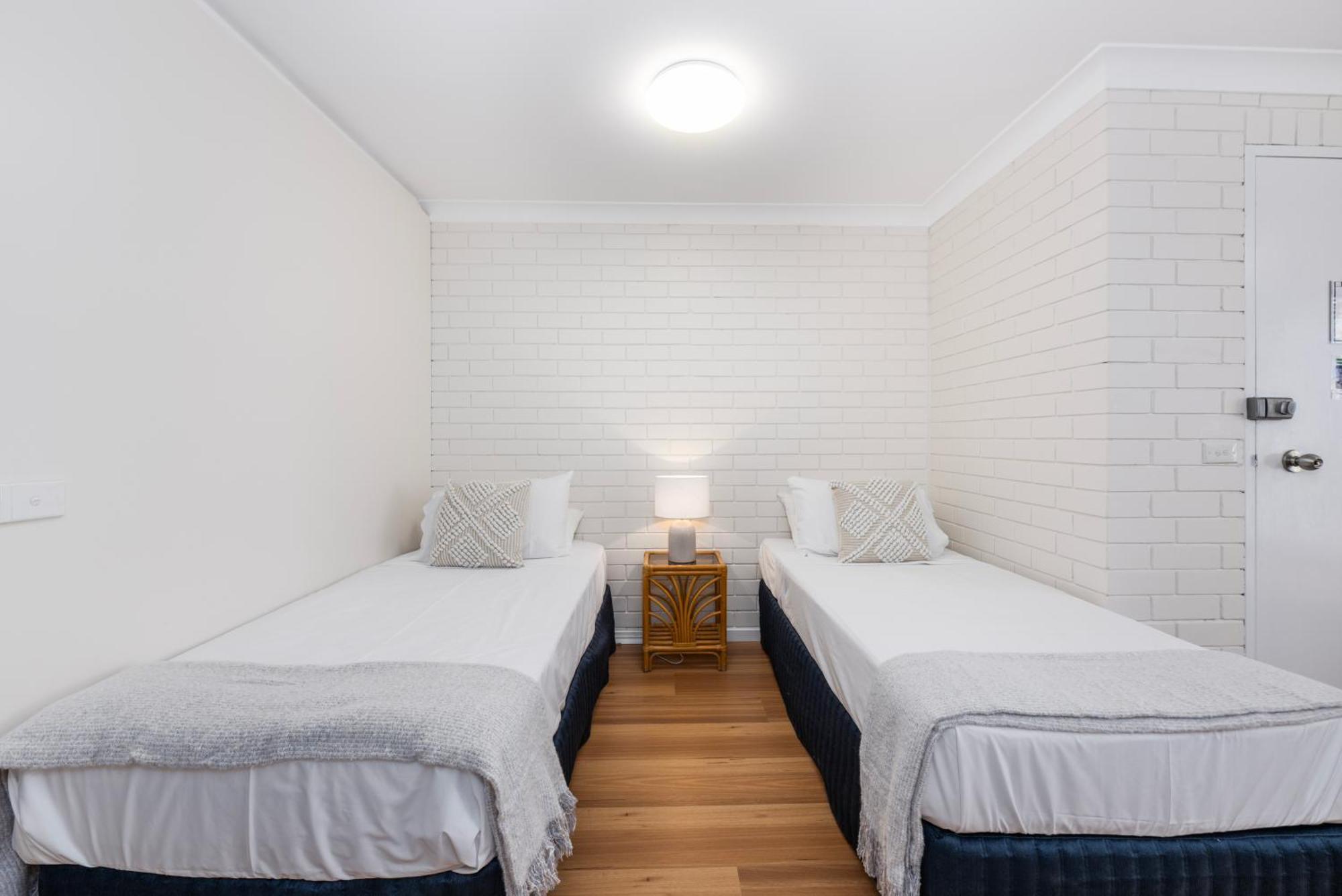 Surfers Paradise- Meters From The Beach! Gold Coast Exterior foto