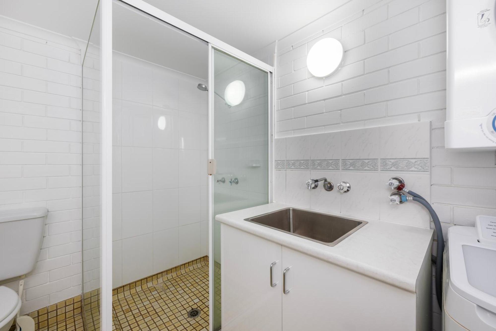 Surfers Paradise- Meters From The Beach! Gold Coast Exterior foto