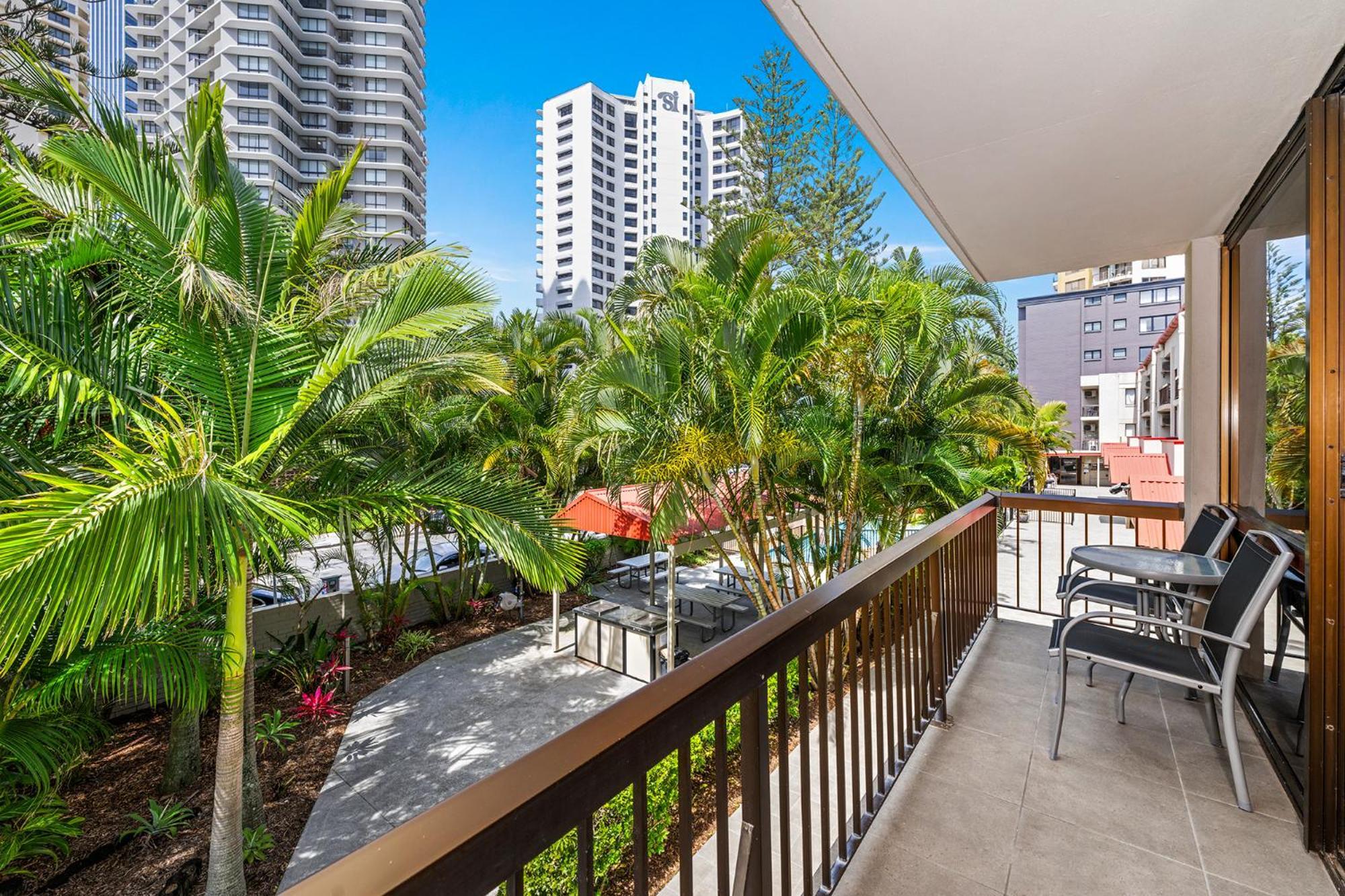 Surfers Paradise- Meters From The Beach! Gold Coast Exterior foto